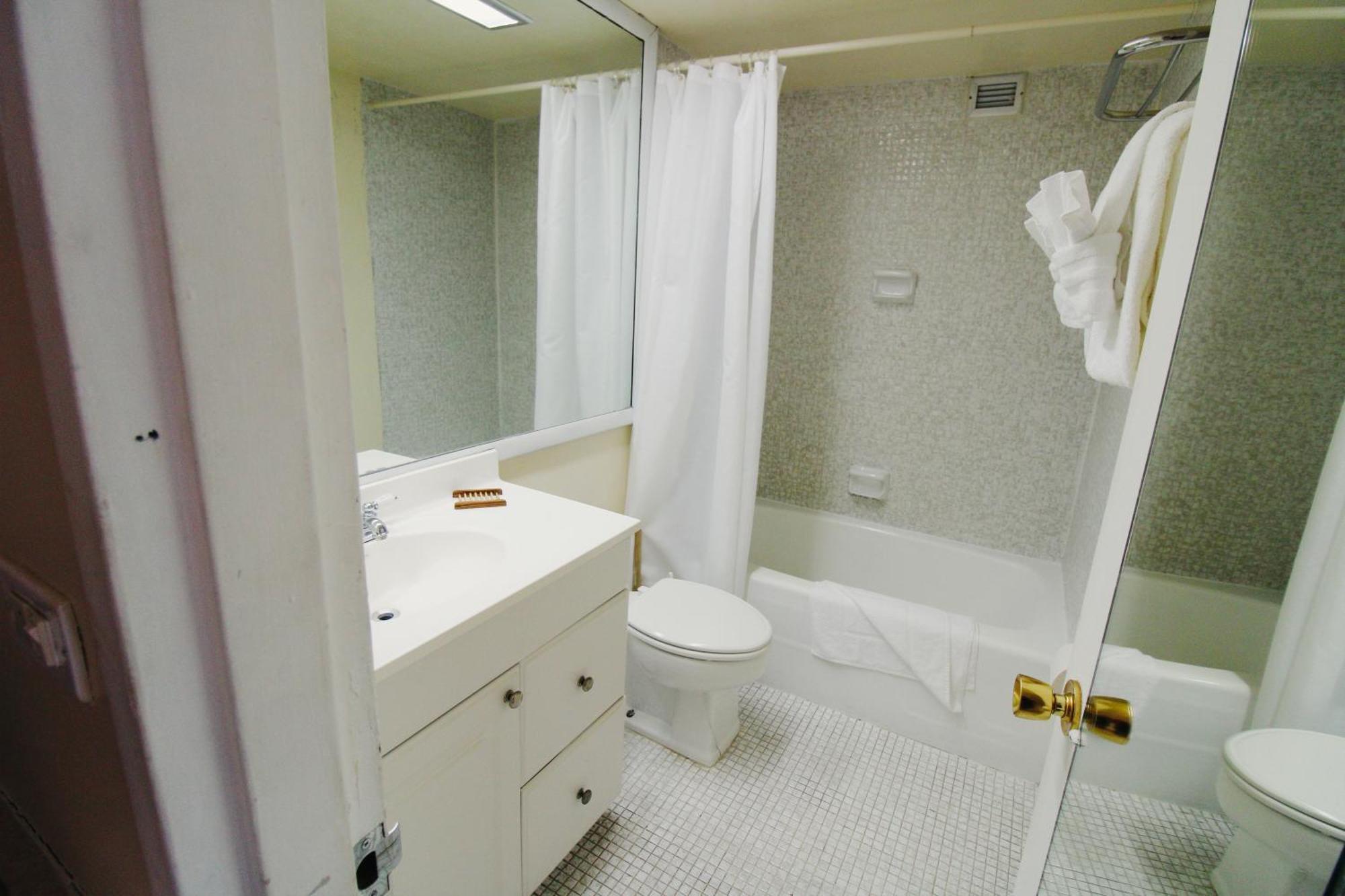 Castle 1733 Ocean View Studio With Direct Beach Access, Pool, Tennis & Free Parking Miami Beach Exterior foto